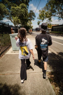 MTN Australia Mad Maxxx T-Shirt -Montana Colors DSC03208 1