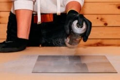 MTN PRO Spray Paint - Glass To Mirror Converter 400ml 11 MTN PRO Spray Paint - Glass To Mirror Converter 400ml -Montana Colors glasstomirrorconverter 4799